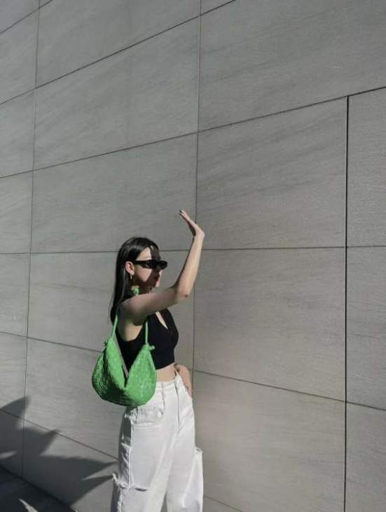 Picture of Bottega Veneta Handbags _SKUfw184065588fw